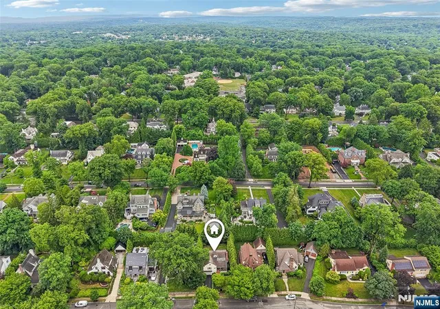 Homes for sale in Ridgewood, NJ | 445 Alpine Ter, Ridgewood, NJ 07450 | MLS# 26023665