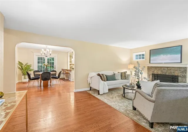 Homes for sale in Ridgewood, NJ | 445 Alpine Ter, Ridgewood, NJ 07450 | MLS# 26023665