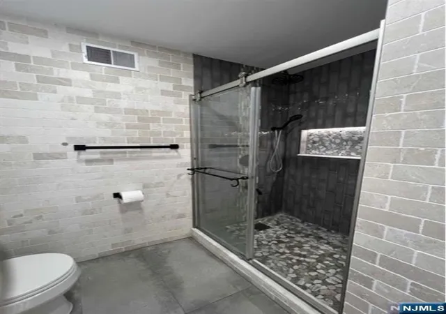 Homes for sale in Cresskill, NJ | 18 Linwood Ave #18, Cresskill, NJ 07626 | MLS# 26023671