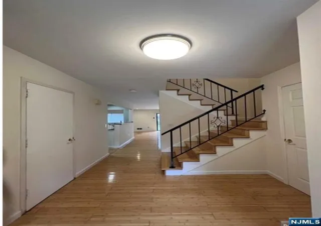 Homes for sale in Cresskill, NJ | 18 Linwood Ave #18, Cresskill, NJ 07626 | MLS# 26023671