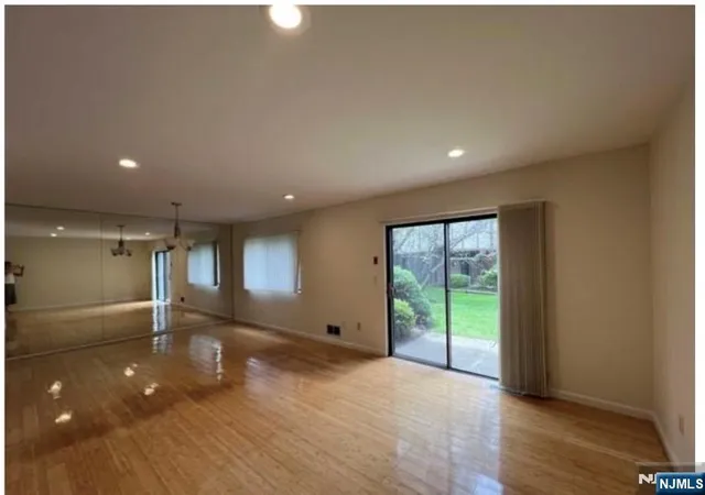 Homes for sale in Cresskill, NJ | 18 Linwood Ave #18, Cresskill, NJ 07626 | MLS# 26023671