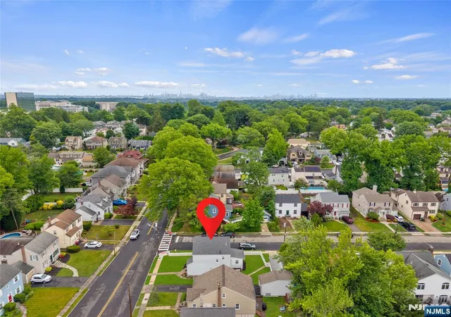 Homes for sale in Bloomfield, NJ | 2 High St, Bloomfield, NJ 07003 | MLS# 26023672