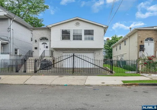 1st image of 232 4th St, Newark, NJ 07107 | MLS# 26023698