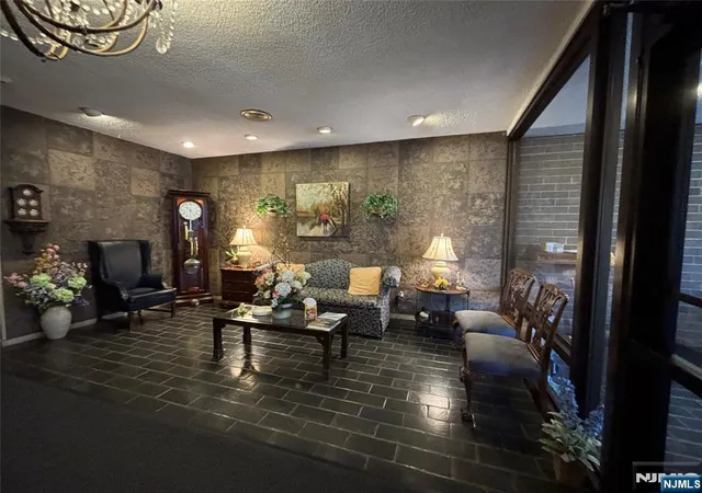 Homes for sale in Hackensack, NJ | 140 Euclid Ave #1G, Hackensack, NJ 07601 | MLS# 26023717
