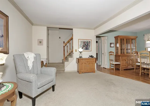 4th image of 140 Carlyle Ct, Carlstadt, NJ 07072 | MLS# 26023765