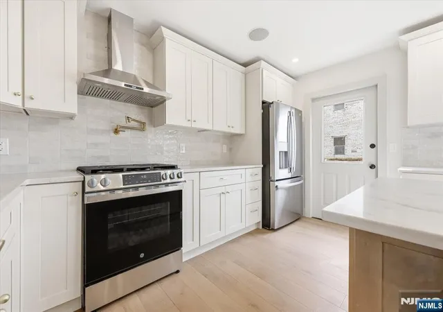 Homes for sale in Cliffside Park, NJ | 119 Cedar St #C0119, Cliffside Park, NJ 07010 | MLS# 26023766