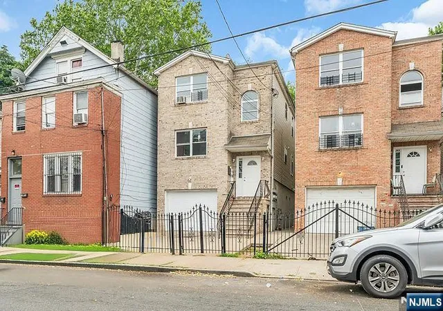 Homes for sale in Newark, NJ | 285 6th St, Newark, NJ 07103 | MLS# 26023769