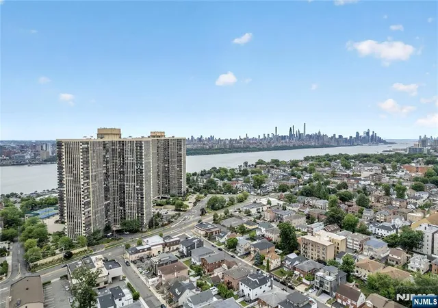 Homes for sale in Cliffside Park, NJ | 300 Winston Dr #C3111, Cliffside Park, NJ 07010 | MLS# 26023770