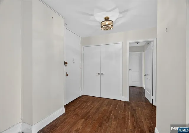 Homes for sale in Cliffside Park, NJ | 300 Winston Dr #C3111, Cliffside Park, NJ 07010 | MLS# 26023770
