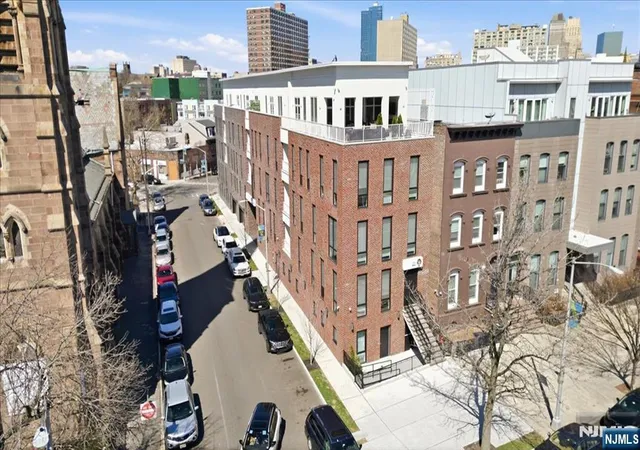Homes for sale in Newark, NJ | 21 Lincoln #101, Newark, NJ 07102 | MLS# 26023779