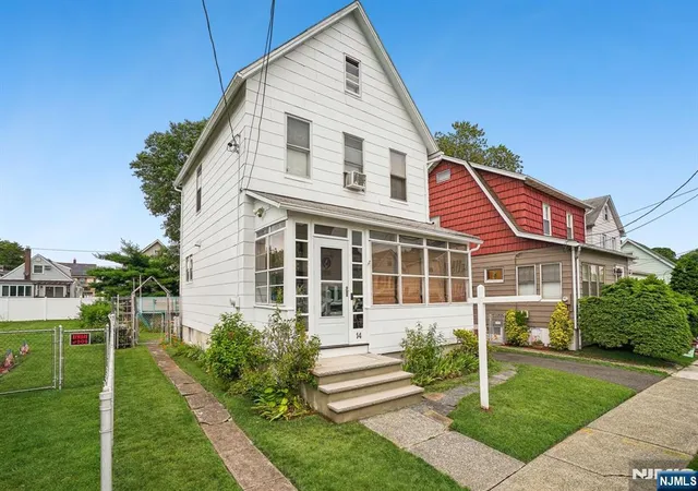 Homes for sale in Bloomfield, NJ | 14 Fritz St, Bloomfield, NJ 07003 | MLS# 26023796