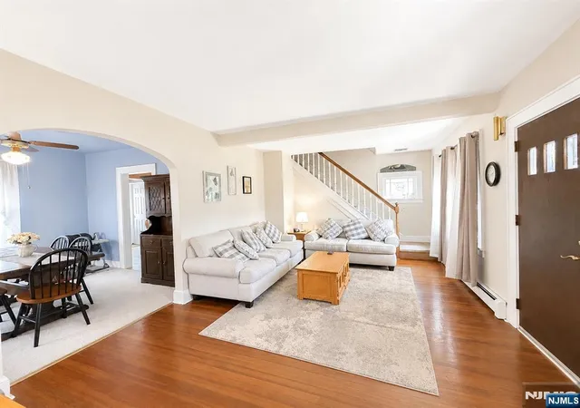 Homes for sale in Pompton Lakes, NJ | 810 Colfax Ave, Pompton Lakes, NJ 07442 | MLS# 26023802