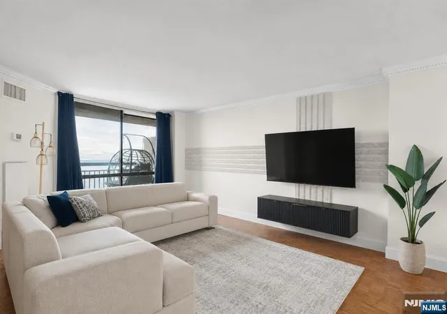 Homes for sale in Secaucus, NJ | 1020 Harmon Cove Tower #1020, Secaucus, NJ 07094 | MLS# 26023843