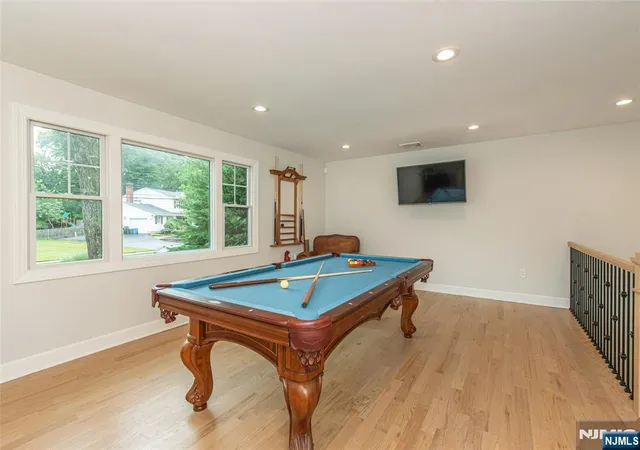 Homes for sale in Wayne, NJ | 57 Coventry Rd, Wayne, NJ 07470 | MLS# 26023852