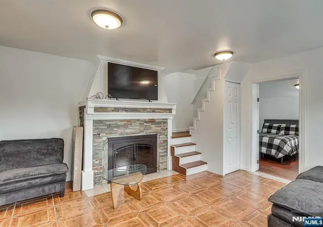 5th image of 86 Pine Brook Rd, Lincoln Park, NJ 07035 | MLS# 26023855