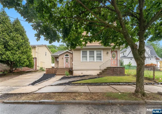 2nd image of 11 Stevenson Pl, Kearny, NJ 07032 | MLS# 26023863