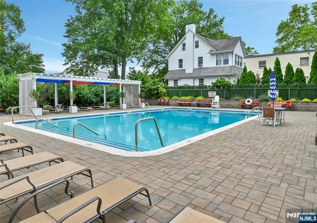 Homes for sale in Passaic, NJ | 285 Aycrigg Ave #22J, Passaic, NJ 07055 | MLS# 26023864