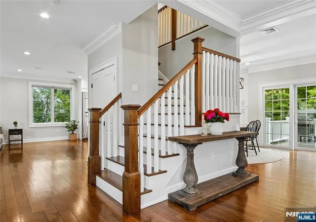 Homes for sale in Fair Lawn, NJ | 15 Fernwood Dr, Fair Lawn, NJ 07410 | MLS# 26023880