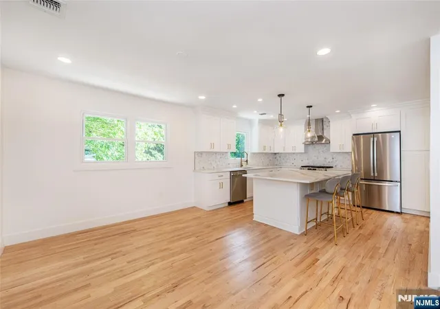Homes for sale in West Orange, NJ | 13 Arverne Rd, West Orange, NJ 07052 | MLS# 26023884