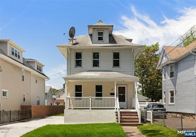 Homes for sale in Ridgefield Park, NJ | 40 Teaneck, Ridgefield Park, NJ 07660 | MLS# 26023904