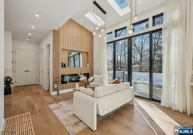 Photo 3 of Single family home for sale at 39 Billingsley Dr, Livingston, NJ 07039 | MLS# 26023918 | Listing updated on 2026-08-30