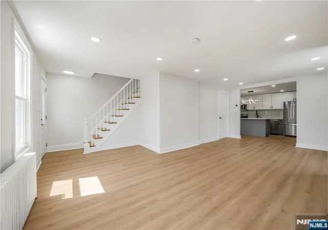 3rd image of 171 20Th Ave, Paterson, NJ 07501 | MLS# 26023950