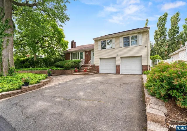 Homes for sale in Nutley, NJ | 21 Ravine Ave, Nutley, NJ 07110 | MLS# 26023957