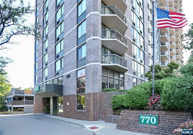 Homes for sale in Cliffside Park, NJ | 770 Anderson Ave #5F, Cliffside Park, NJ 07010 | MLS# 26023959