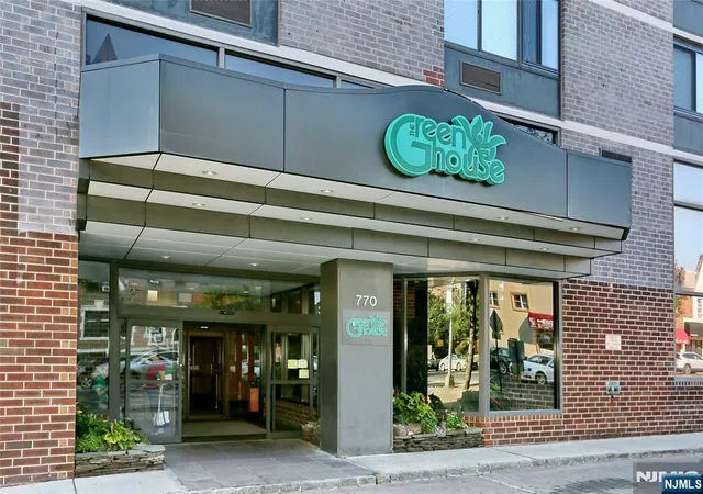 Homes for sale in Cliffside Park, NJ | 770 Anderson Ave #5F, Cliffside Park, NJ 07010 | MLS# 26023959
