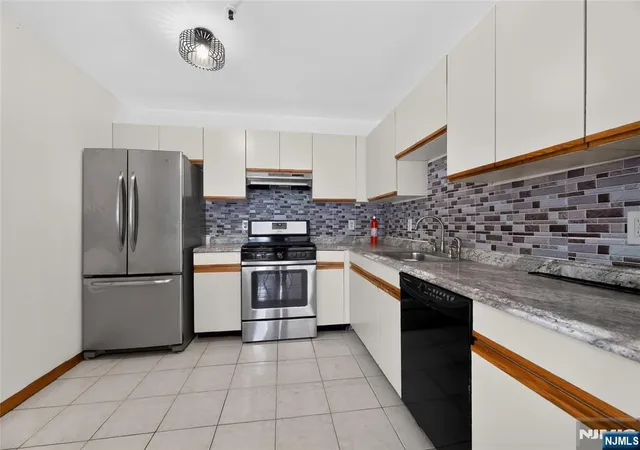 Homes for sale in Newark, NJ | 56-60 Ferguson, Newark, NJ 07105