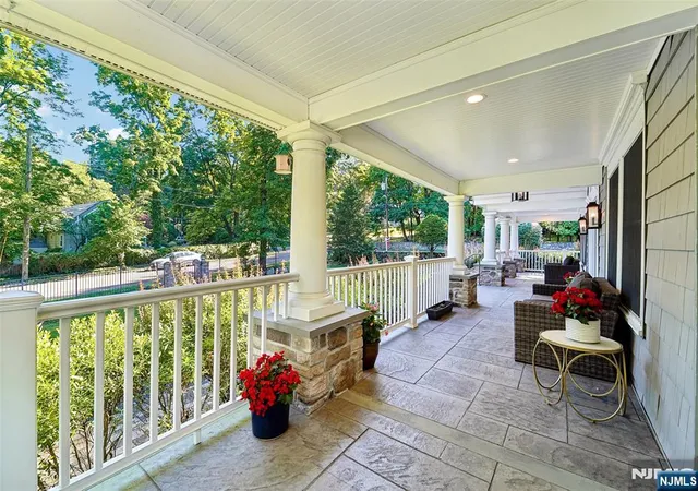 Homes for sale in Mahwah, NJ | 30 Olney Rd, Mahwah, NJ 07430 | MLS# 26023972