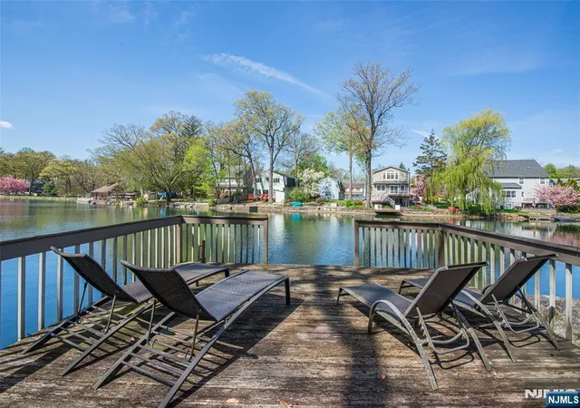 Homes for sale in Ringwood, NJ | 393 Lakeview Ave, Ringwood, NJ 07456 | MLS# 26023973
