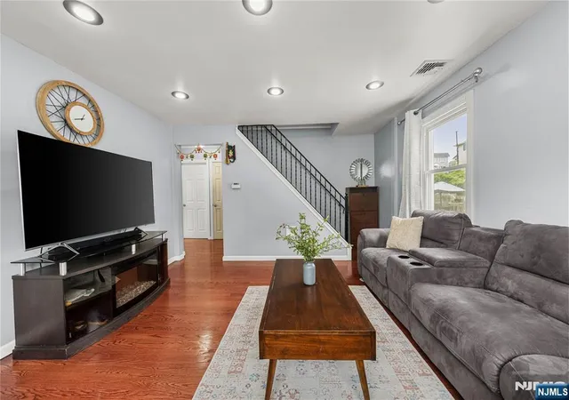 Photo 4 of Single family home for sale at 50 Ernest St, Nutley, NJ 07110 | MLS# 26023984 | Listing updated on 2026-06-25
