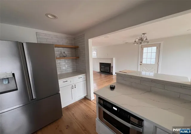 4th image of 92 Grove St, Waldwick, NJ 07463 | MLS# 26024004
