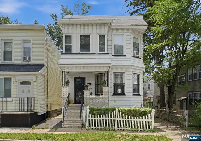 3rd image of 53 Grove Ter, Irvington, NJ 07111 | MLS# 26024023
