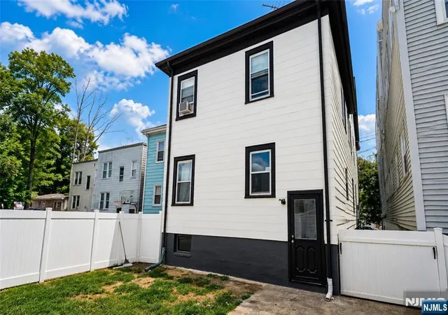 28th image of 37 Prospect St, Bloomfield, NJ 07003 | MLS# 26024026