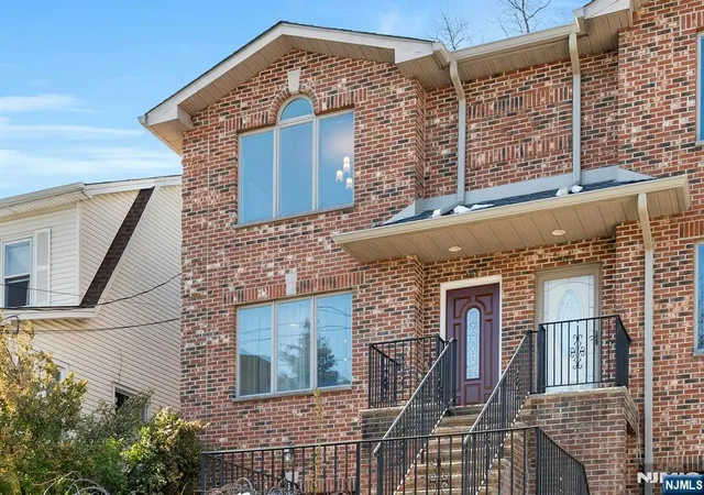 Homes for sale in Cliffside Park, NJ | 573 Kearney, Cliffside Park, NJ 07010 | MLS# 26024047