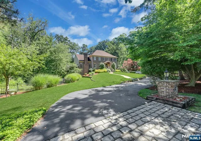 Homes for sale in Upper Saddle River, NJ | 63 Pleasant Ave, Upper Saddle River, NJ 07458 | MLS# 26024050