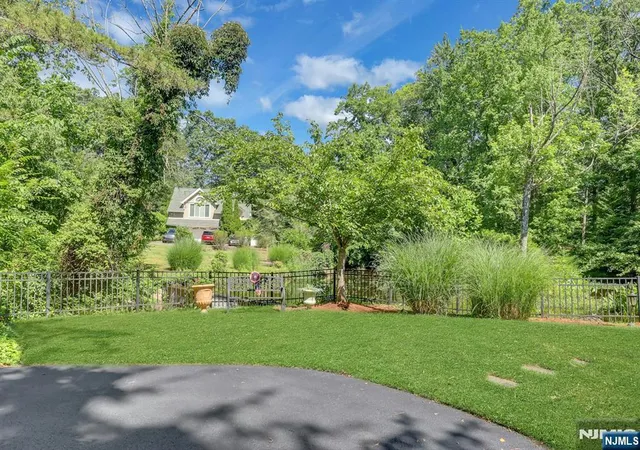 Homes for sale in Upper Saddle River, NJ | 63 Pleasant Ave, Upper Saddle River, NJ 07458 | MLS# 26024050