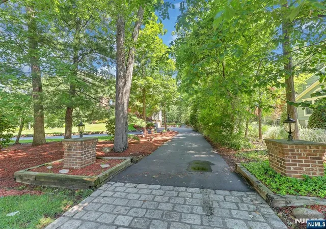 Homes for sale in Upper Saddle River, NJ | 63 Pleasant Ave, Upper Saddle River, NJ 07458 | MLS# 26024050