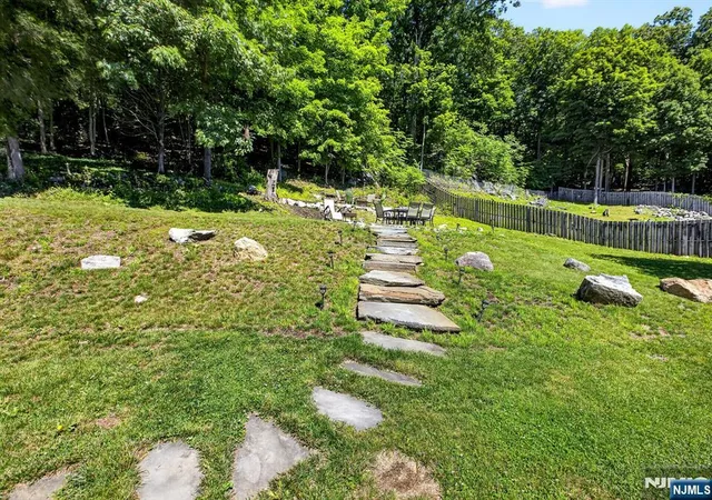 24th image of 71 Reeve Ave, Bloomingdale, NJ 07403 | MLS# 26024065
