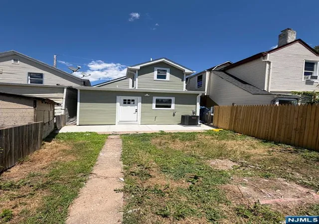 22nd image of 299 Broadway, Paterson, NJ 07522 | MLS# 26024131