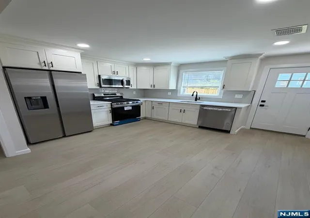 4th image of 299 Broadway, Paterson, NJ 07522 | MLS# 26024131