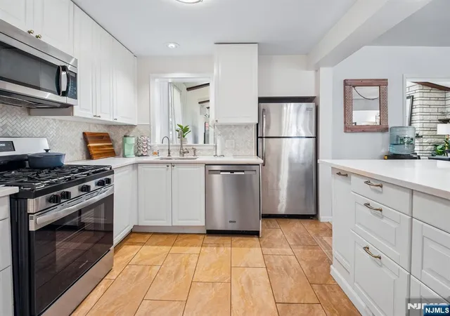 5th image of 17 Princeton, Nutley, NJ 07110 | MLS# 26024141