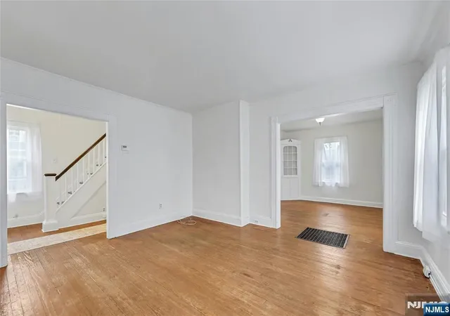 Homes for sale in Wanaque, NJ | 36 Furnace Ave, Wanaque, NJ 07465 | MLS# 26024187