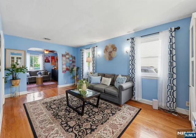Homes for sale in Teaneck, NJ | 27 Beveridge St, Teaneck, NJ 07666 | MLS# 26024210