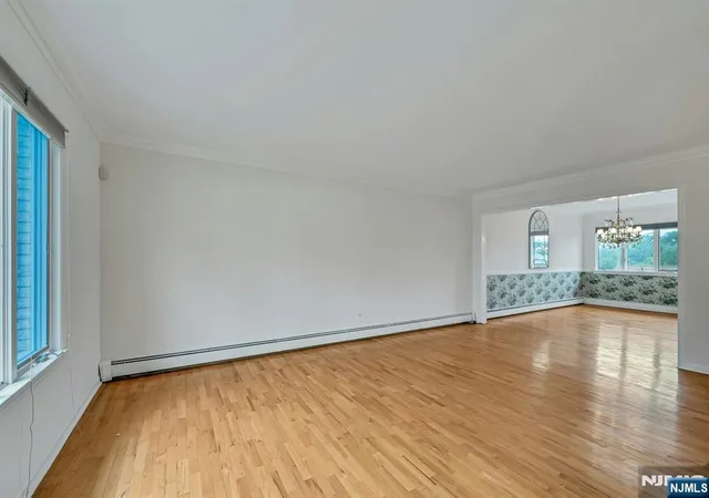 Homes for sale in Englewood Cliffs, NJ | 141 Middlesex Ave, Englewood Cliffs, NJ 07632 | MLS# 26024341
