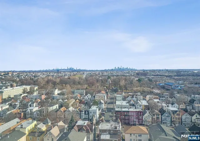 Homes for sale in Newark, NJ | 375 Mount Prospect #6AE, Newark, NJ 07104 | MLS# 26024443