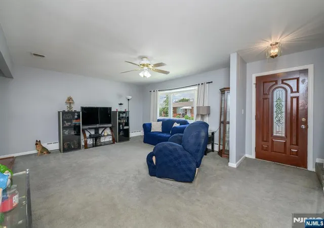Homes for sale in South Hackensack, NJ | 1 Veprek Ln, South Hackensack, NJ 07606 | MLS# 26024491