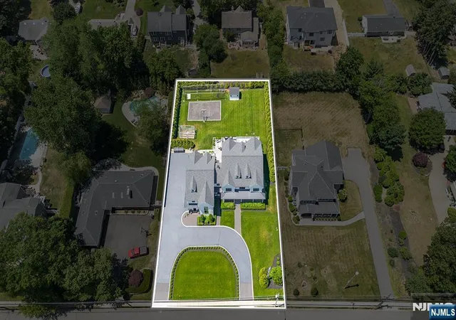 Homes for sale in Pequannock Township, NJ | 255 Boulevard, Pequannock Township, NJ 07444 | MLS# 26024504